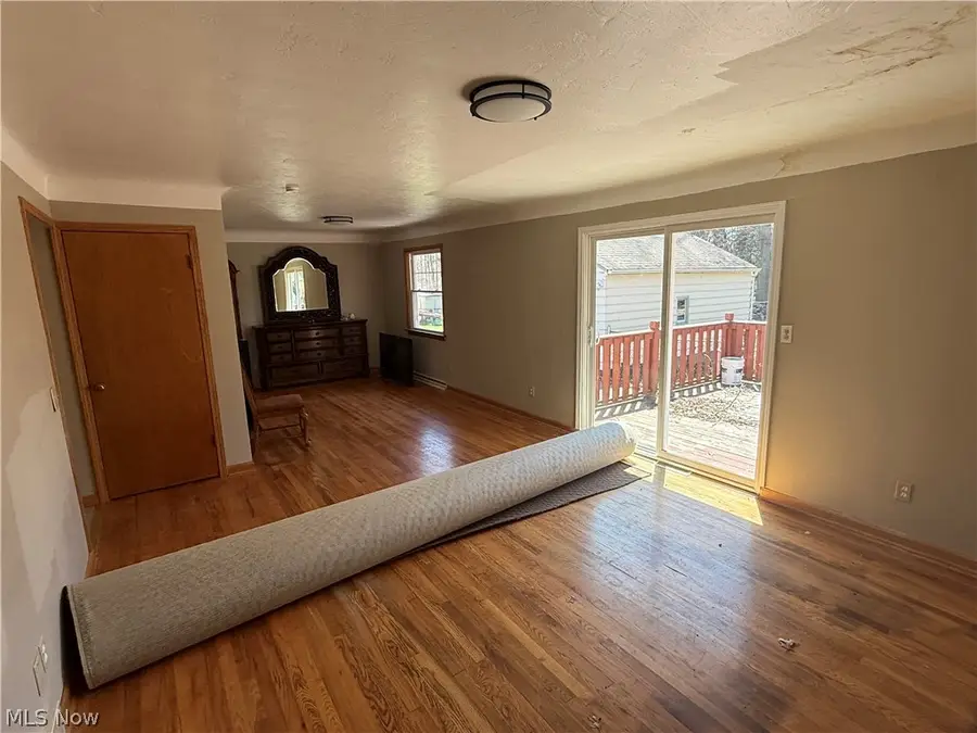 4362 Porter Road, North Olmsted, OH 44070 - #3