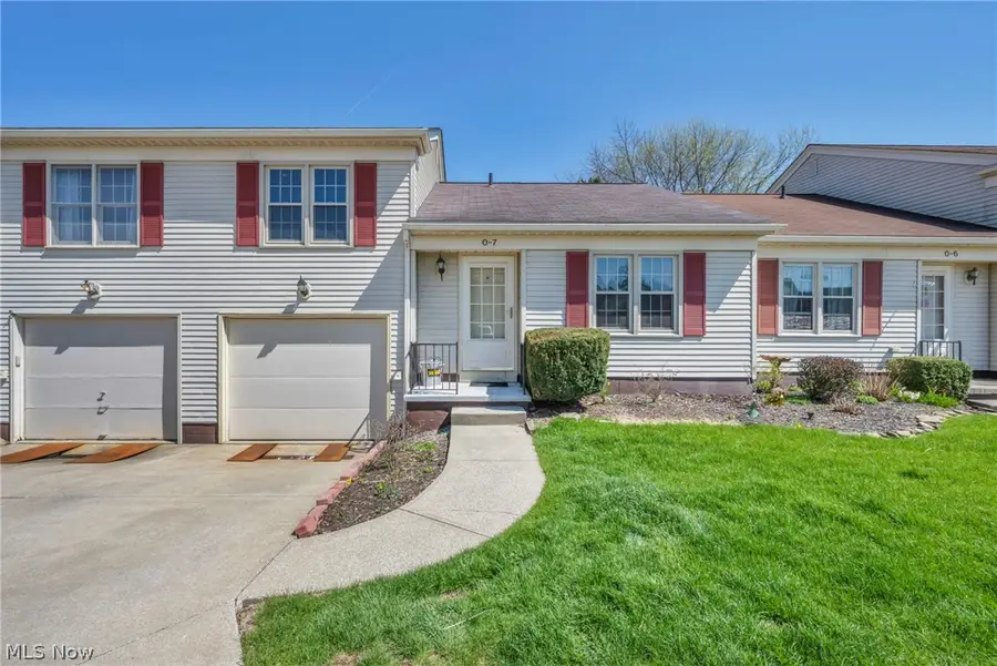 5279 Creekside Boulevard #07, Brunswick, OH 44212 - #2