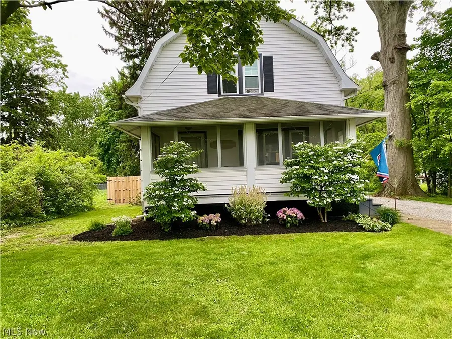 38026 Barber Avenue, Willoughby, OH 44094 - #2