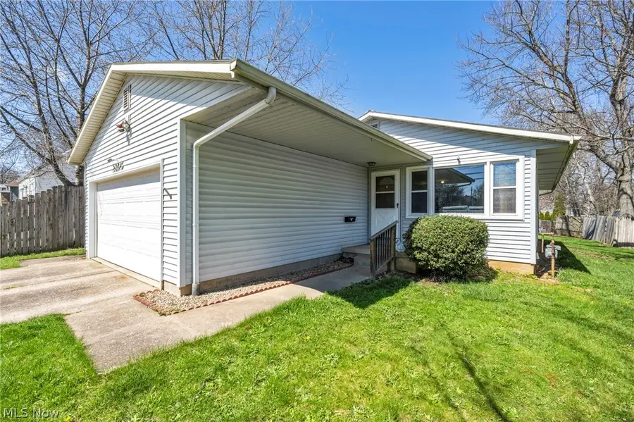 2805 Shelburn Avenue, Akron, OH 44312 - #2