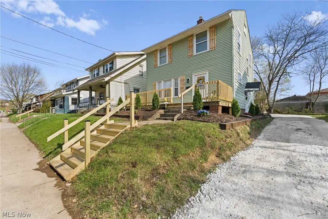 1330 15th Nw Street, Canton, OH 44703 - #1