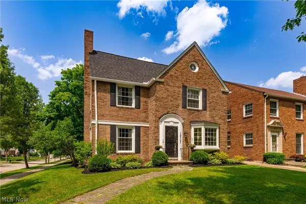 18707 Scottsdale Boulevard, Shaker Heights, OH 44122