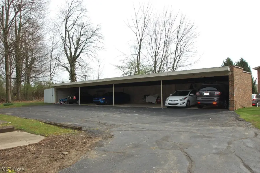 44 Southwoods Avenue, Boardman, OH 44512 - #3