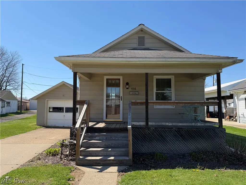 438 Nugent Street, Newcomerstown, OH 43832 - #1
