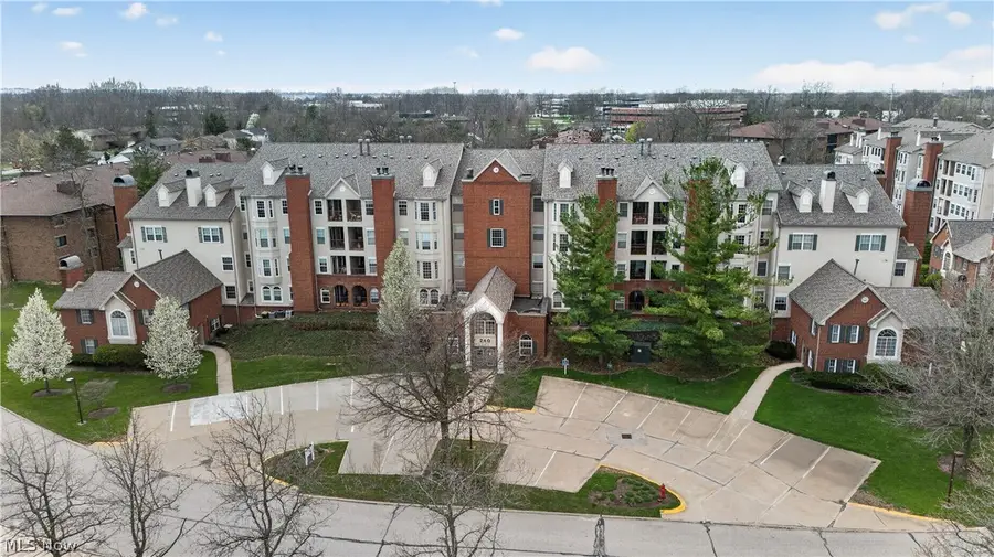240 Fox Hollow Drive #408, Mayfield Heights, OH 44124 - #2