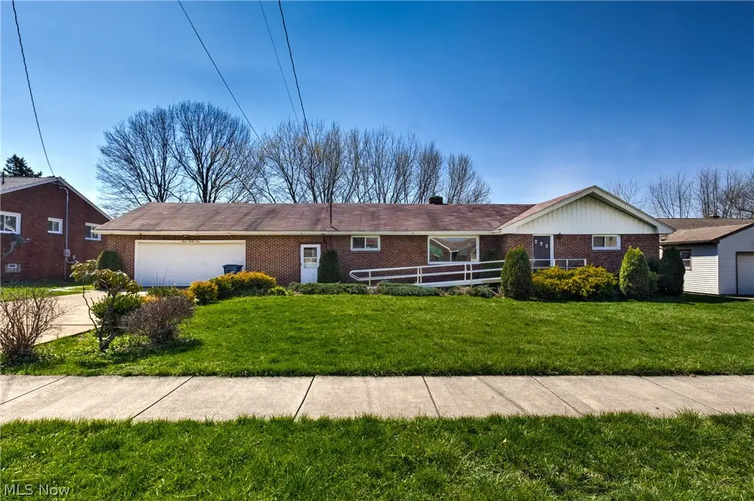 321 Porter Avenue, Campbell, OH 44405 - #1