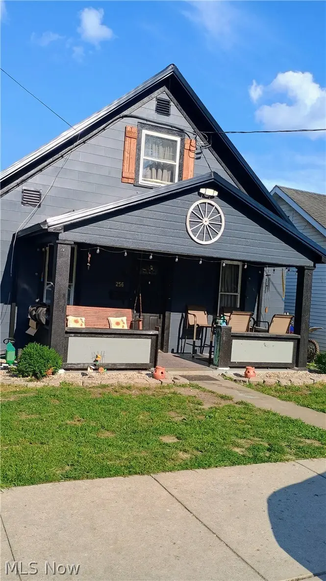 256 N Main Street, Roseville, OH 43777 - #2