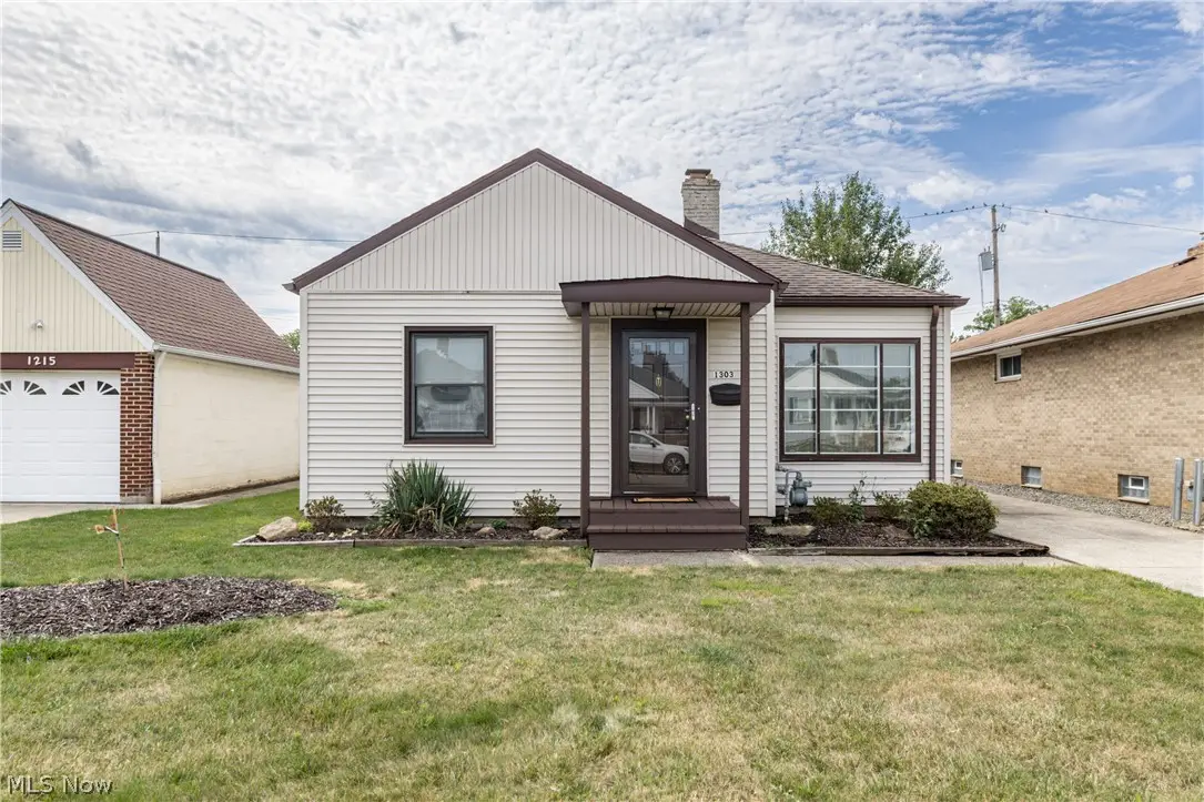 1303 Dartmoor Avenue, Parma, OH 44134 - #1