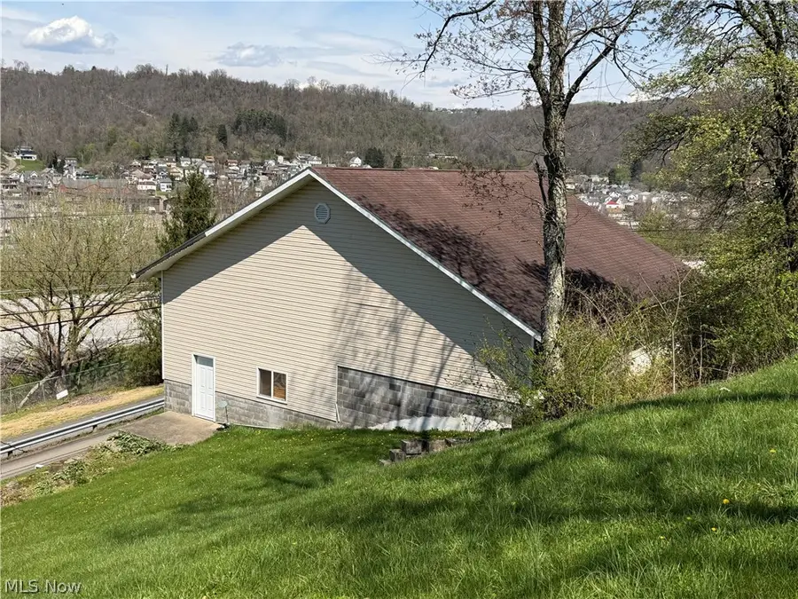 56624 Boyd Avenue, Bridgeport, OH 43912 - #3