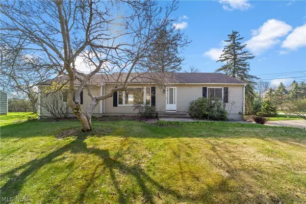 5120 Lake Vista Drive, Solon, OH 44139