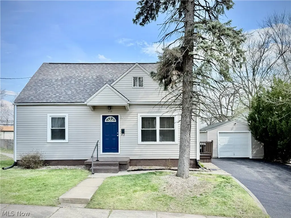 1331 Sunrise Drive, Akron, OH 44307 - #1