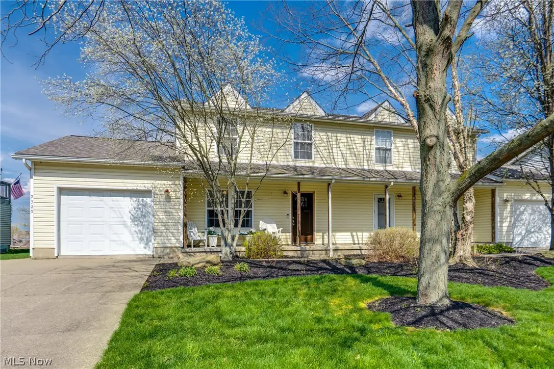 2325 Lakeside Drive, Lakemore, OH 44250 - #1