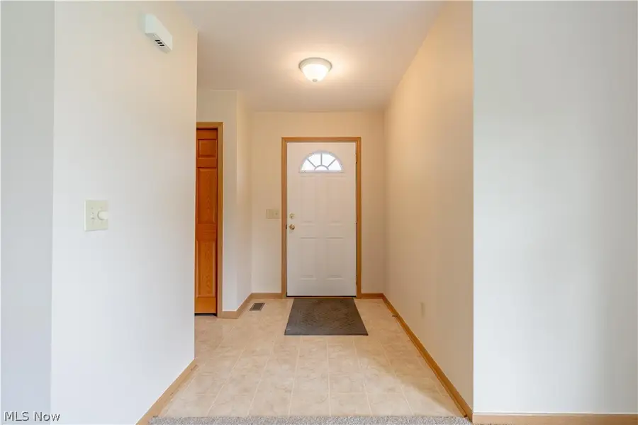 2450 Wright State Se Drive, Massillon, OH 44646 - #2