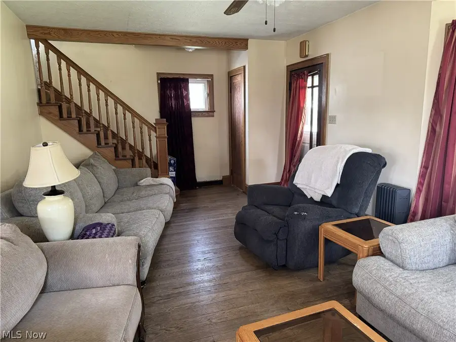 2112 Warren Avenue, Akron, OH 44320 - #3