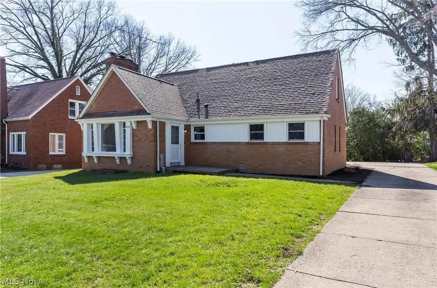 3530 Glenmere Drive, Youngstown, OH 44511 - #3