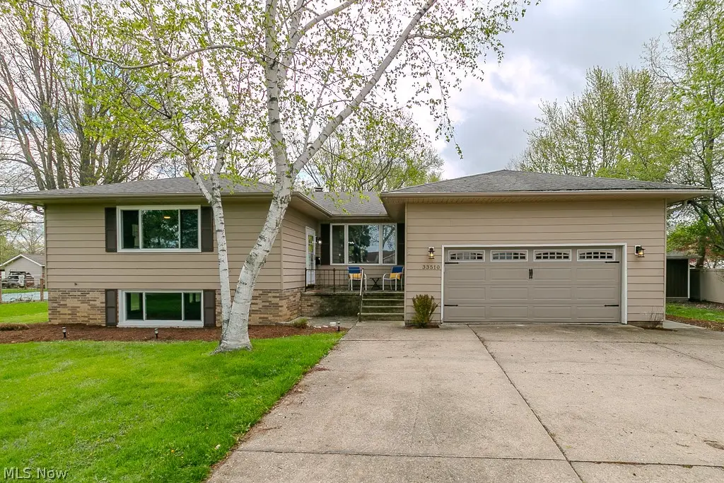 33510 Lake Shore Boulevard, Lakeline, OH 44095 - #1