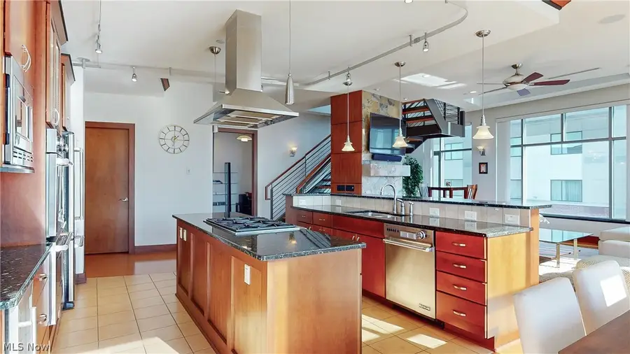 21 Furnace Street #805, Akron, OH 44308 - #3