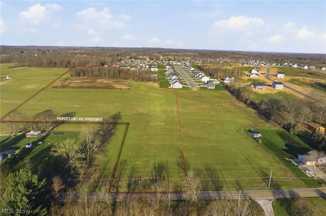 12083 Hoover Nw Avenue, Uniontown, OH 44685 - #1