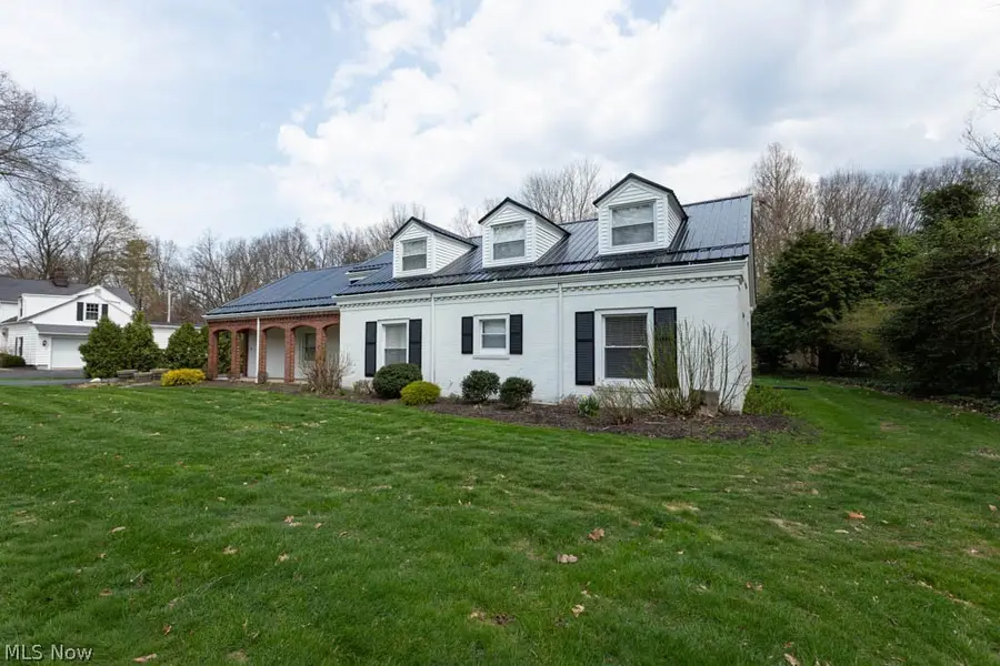 15 Wintergreen Hill Drive, Painesville, OH 44077 - #2