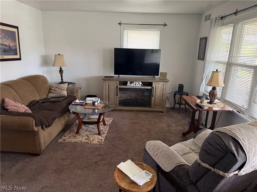 442 W 44th Street, Shadyside, OH 43947 - #3