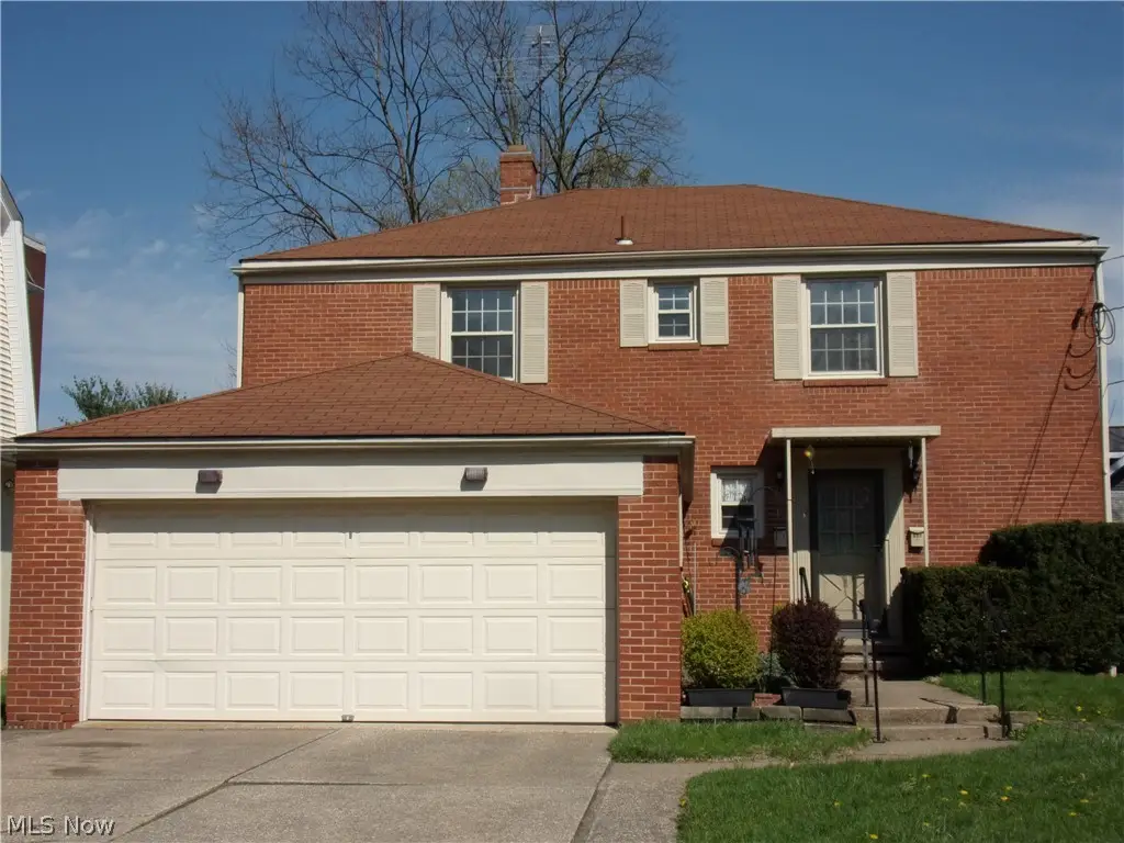 969-971 Wye Drive, Akron, OH 44303 - #1