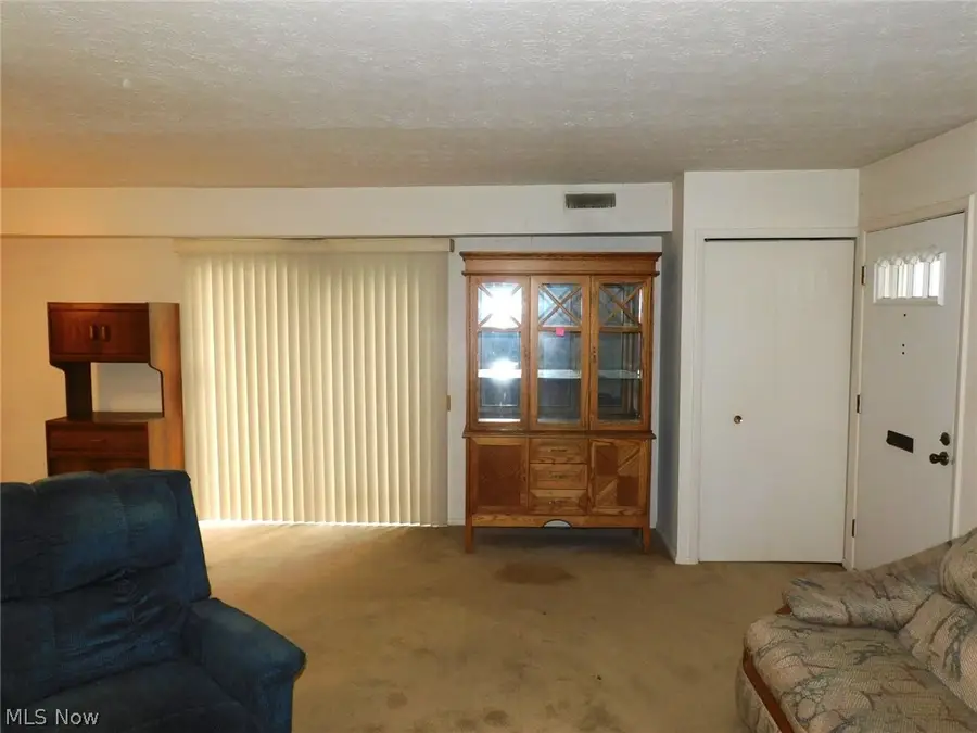 8027 Independence Drive, Mentor, OH 44060 - #3