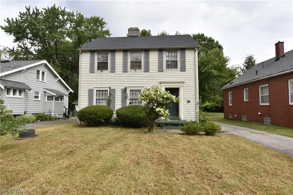 522 Parkcliffe Avenue, Youngstown, OH 44511