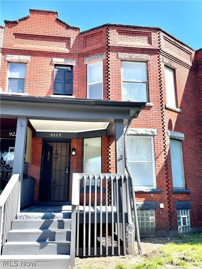 9229 Rosalind Avenue, Cleveland, OH 44106 - #1