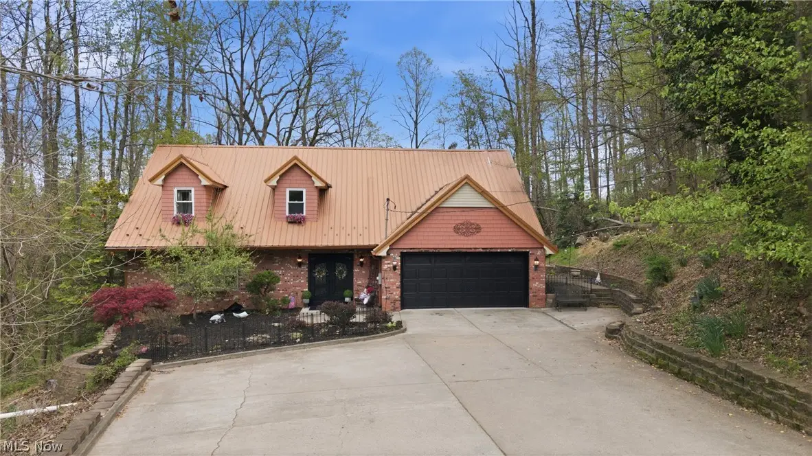 8 Poplar Drive, Vienna, WV 26105 - #1