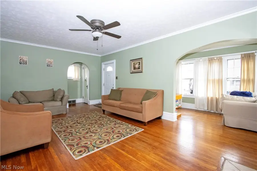 1311 Woodward Nw Place, Canton, OH 44709 - #3