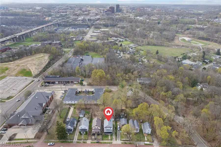 32 Penfield Avenue, Akron, OH 44310 - #2