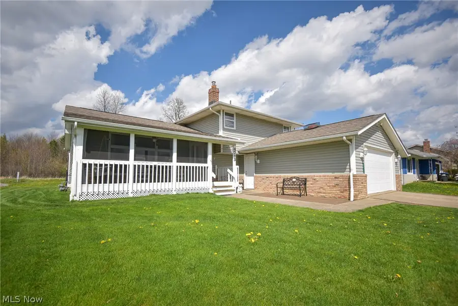 4713 Persimmon Lane, Brunswick, OH 44212 - #2