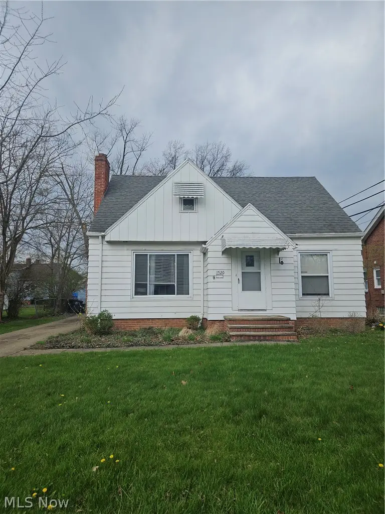 1520 Jaeger Drive, Lyndhurst, OH 44124 - #1