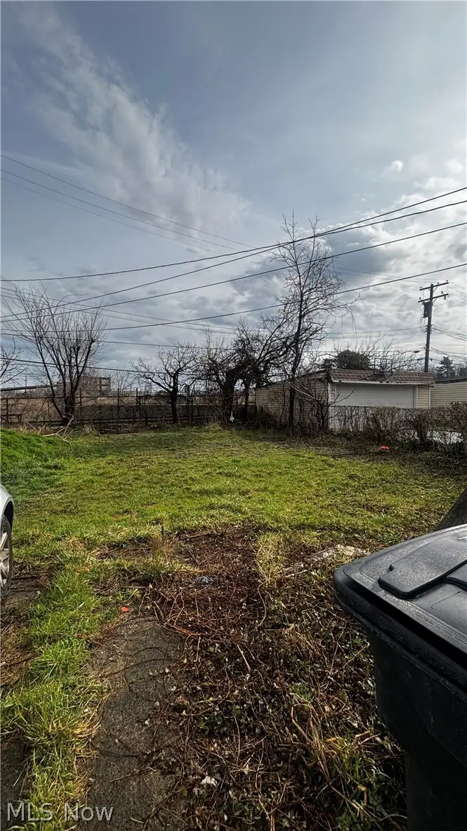 1723 Noble Road, East Cleveland, OH 44112 - #3