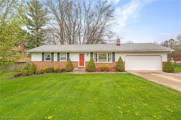 553 Mcneil Drive, Sagamore Hills, OH 44067