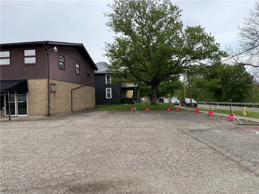 805 Denman Avenue, Coshocton, OH 43812 - #3