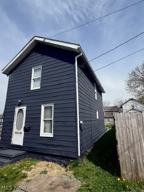 117 2nd Street, Girard, OH 44437 - #2