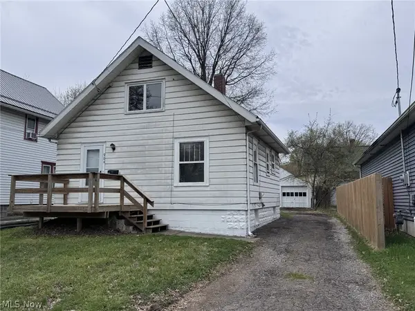 904 Iredell Street, Akron, OH 44310