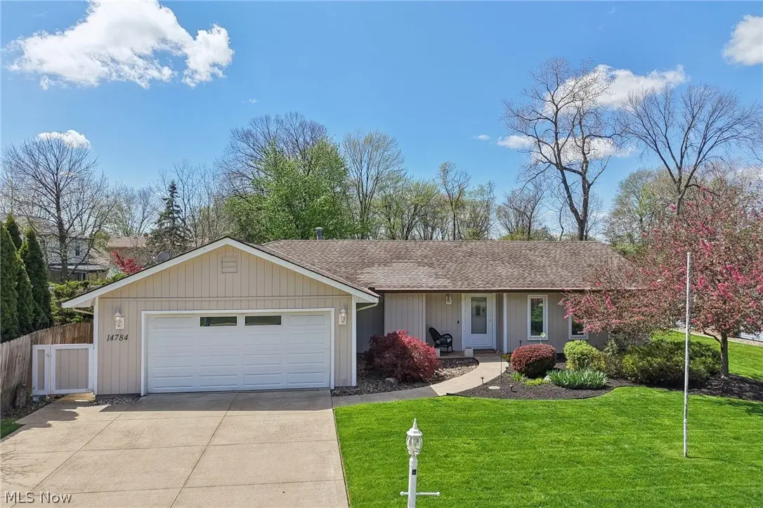 14784 Stone Creek Oval, Strongsville, OH 44149 - #1