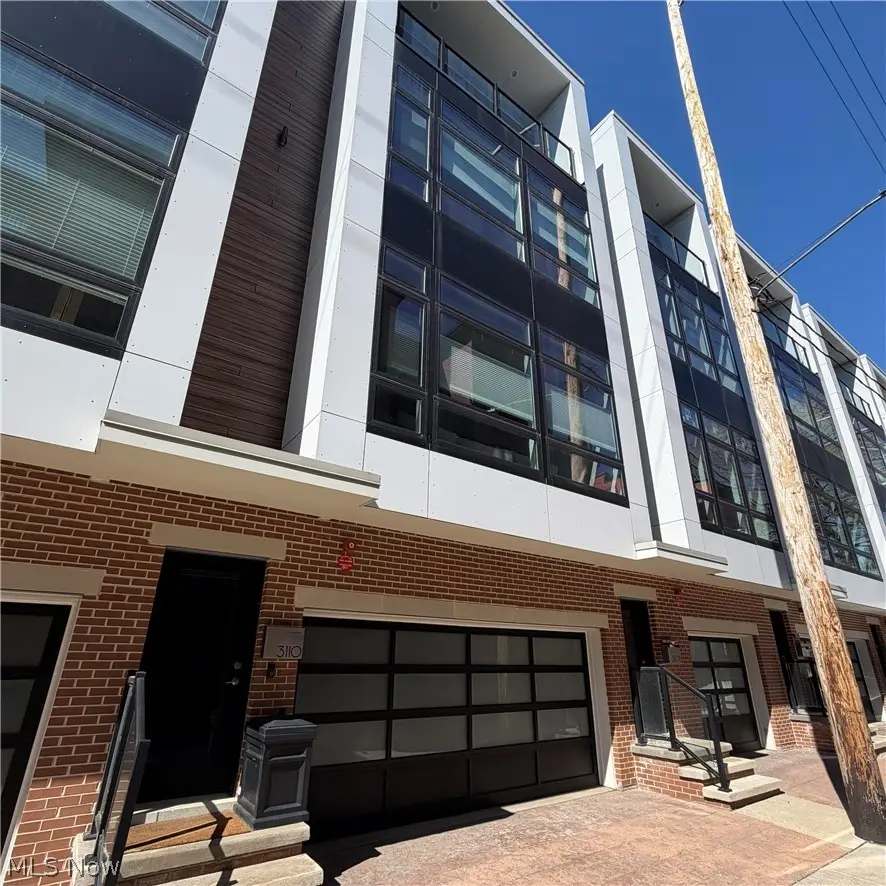 3110 Vine Court, Cleveland, OH 44113 - #1