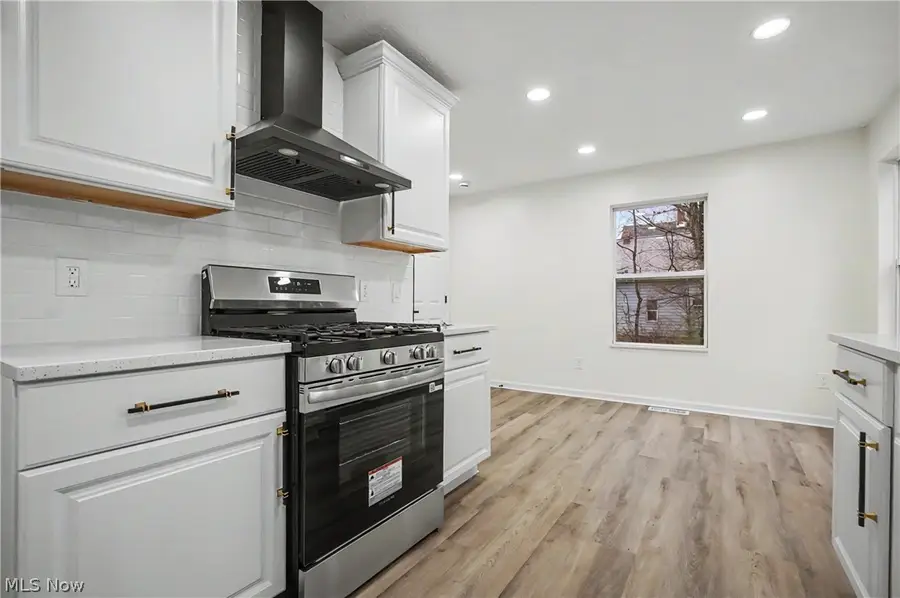 2911 E 102nd Street, Cleveland, OH 44104 - #3