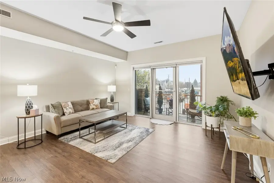 1411 Rosewood Avenue #R-208, Lakewood, OH 44107 - #3