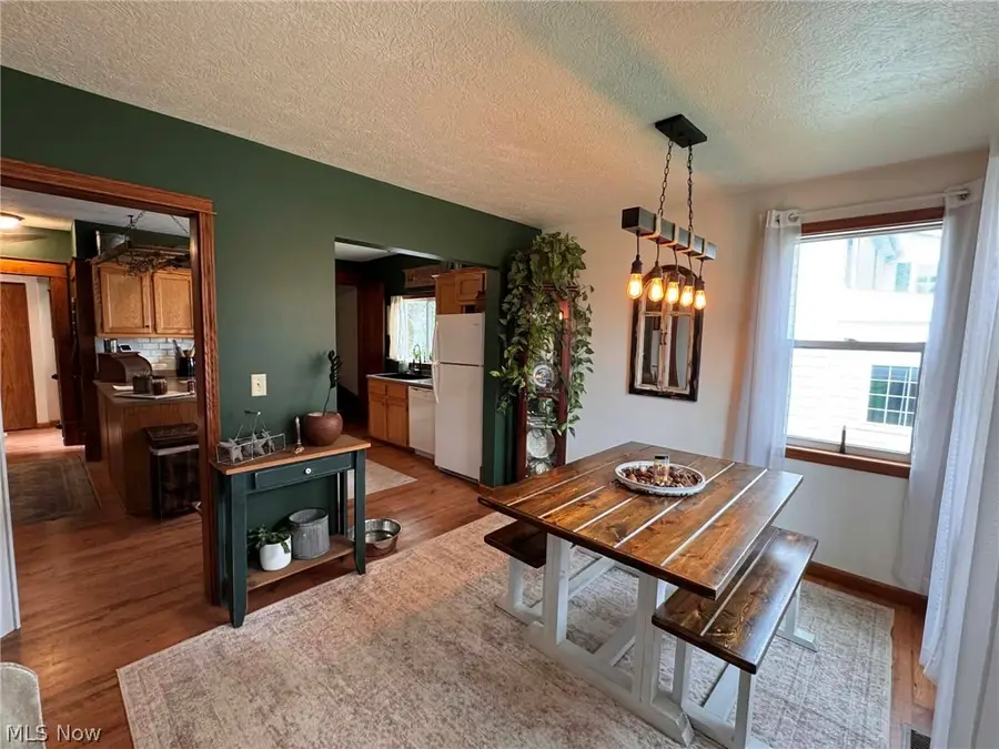 144 2nd Se Street, Carrollton, OH 44615 - #3