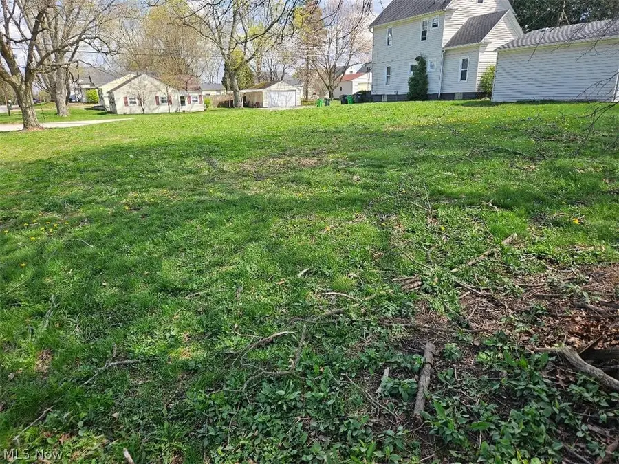 974 Gardner Boulevard, Barberton, OH 44203 - #3