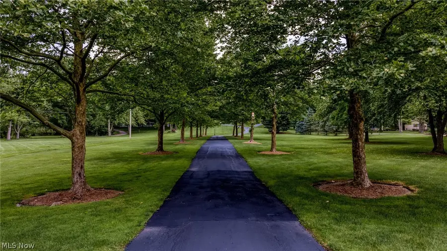 17221 Sagamore Road, Walton Hills, OH 44146 - #2