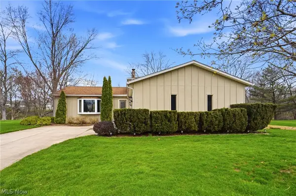 3647 Carlisle Drive, Brunswick, OH 44212