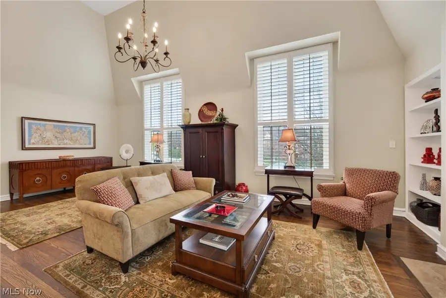 2808 Van Aken Boulevard #3, Cleveland, OH 44120 - #3