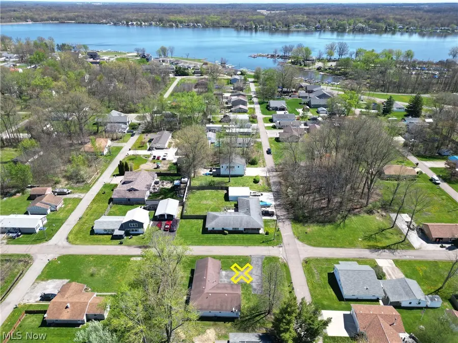 17604 Olive Avenue, Lake Milton, OH 44429 - #2