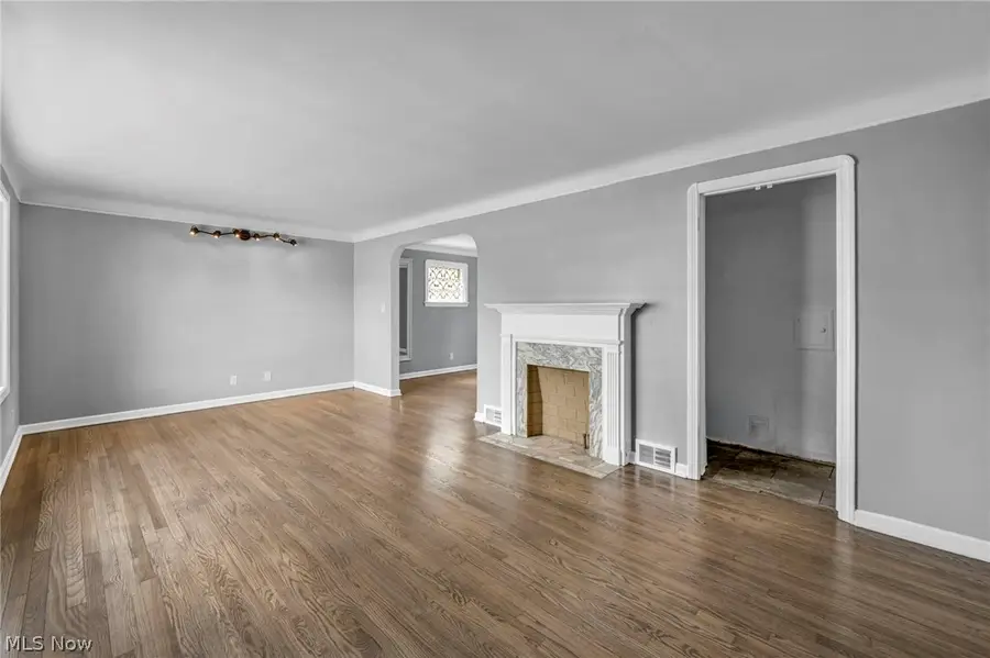 4304 Clague Road, North Olmsted, OH 44070 - #3