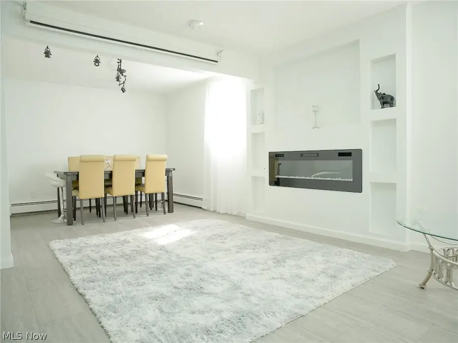 3122 Junior Parkway, Brunswick, OH 44212 - #3